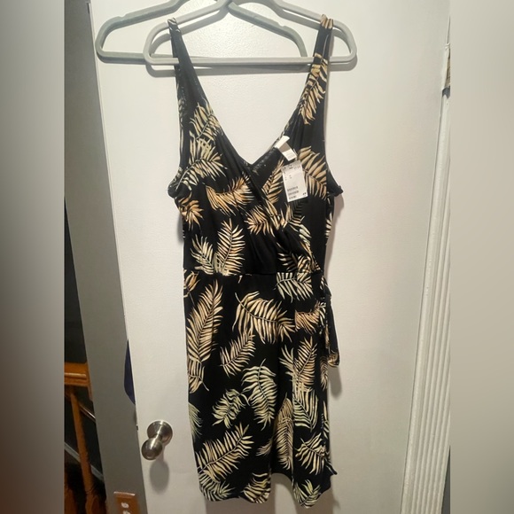 H&M Faux Wrap Dress - Picture 1 of 3